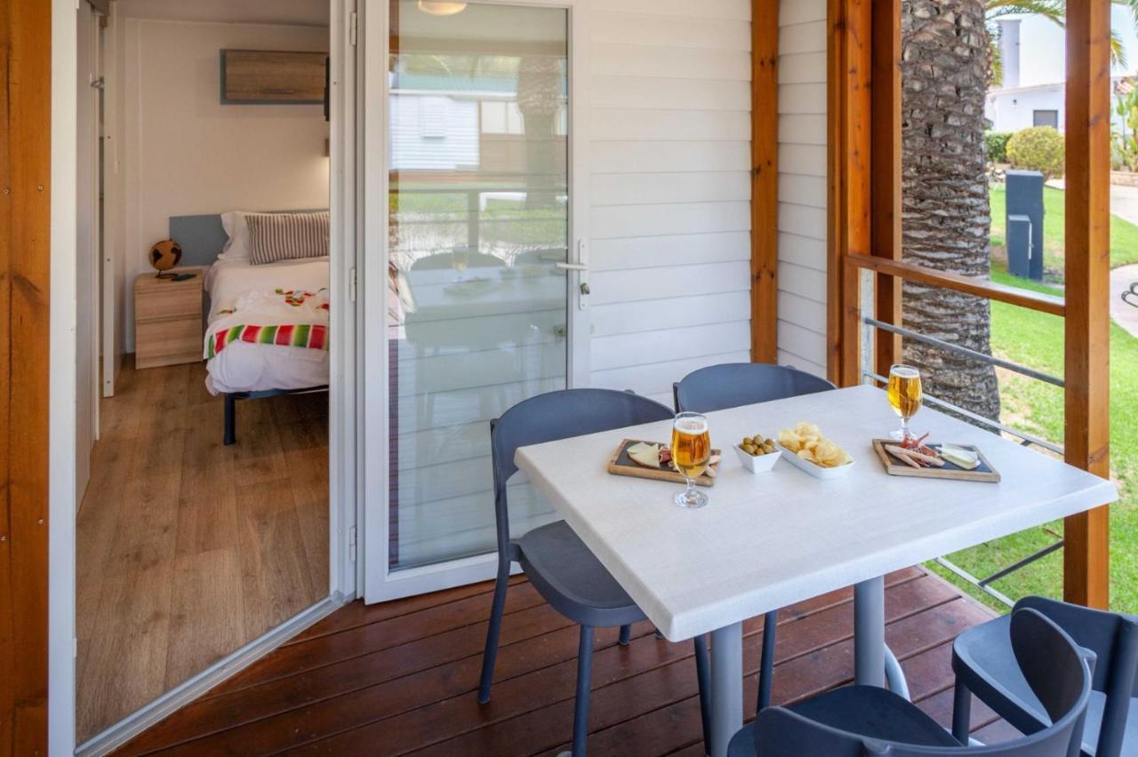 Camping Vila Village Sant Feliu de Buixalleu Exterior foto